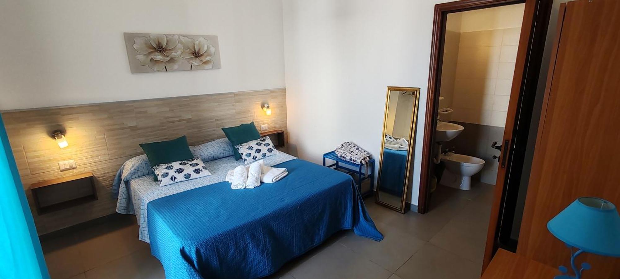 Cortili Del Mar Hotel Torre San Giovanni Buitenkant foto